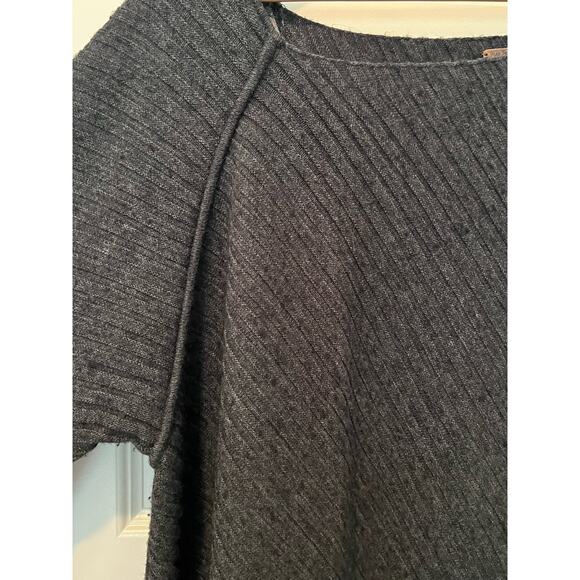 Free People Love & Harmony Off the Shoulder Sweater, Size S/P, Dark gray color - Picture 5 of 9